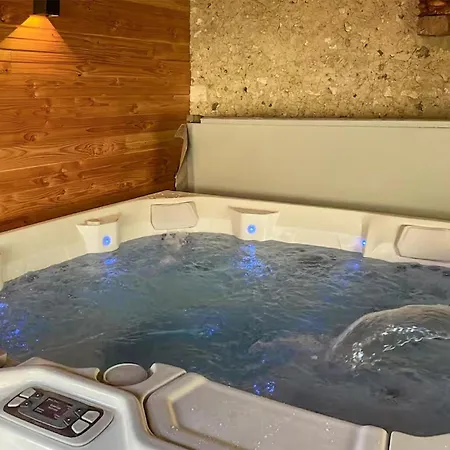 Corps De Ferme Avec Jacuzzi Brimeux